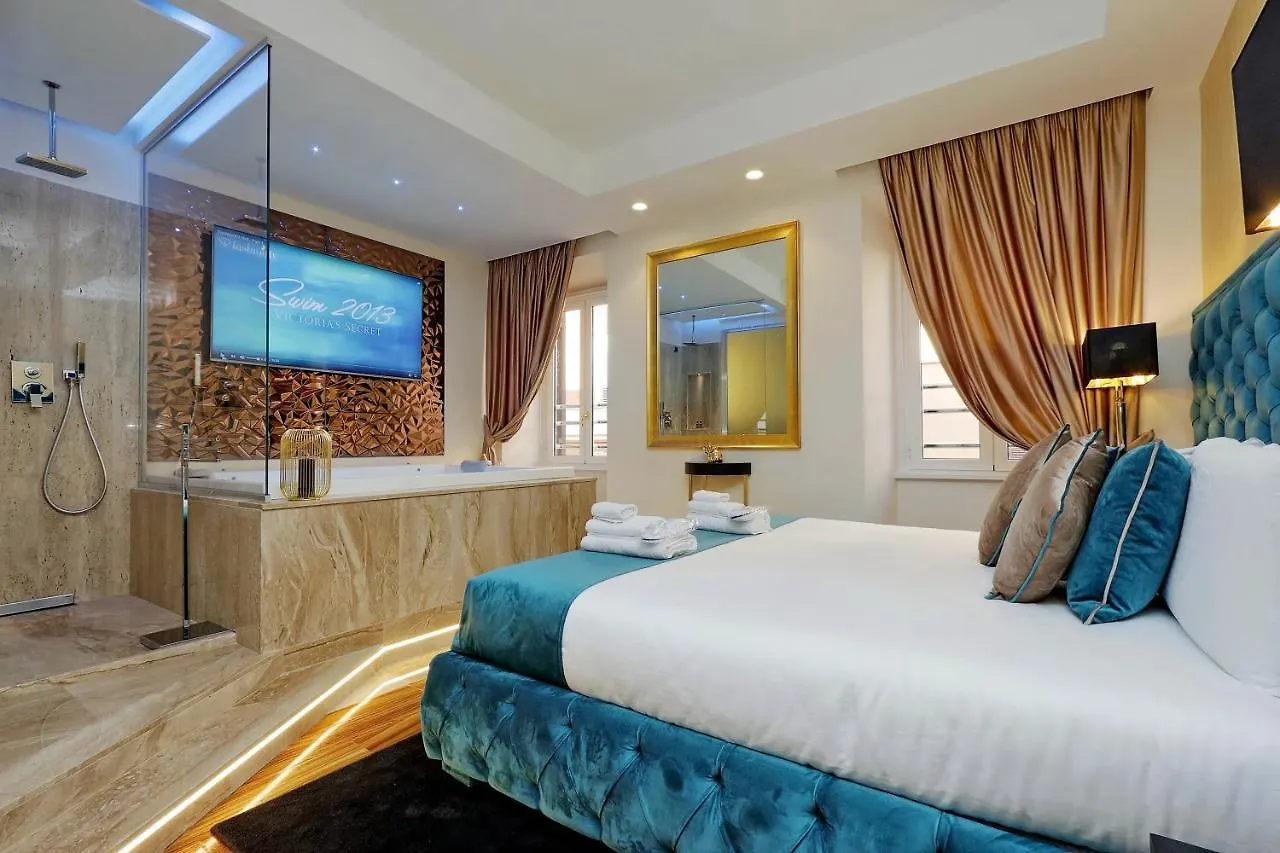 Guest house Spanish Hills Collection Luxury Suites & Jacuzzi Rome
