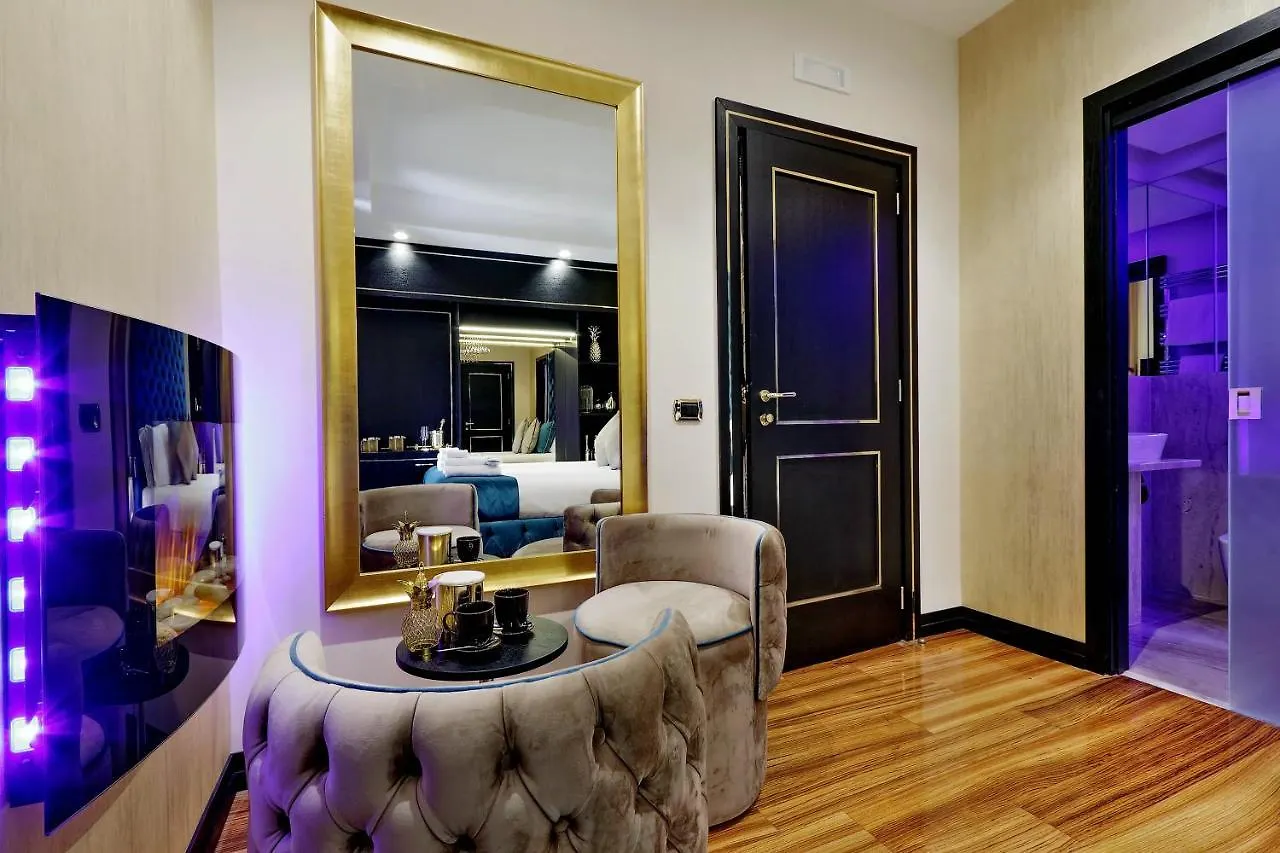 Spanish Hills Collection Luxury Suites & Jacuzzi Rome Guest house