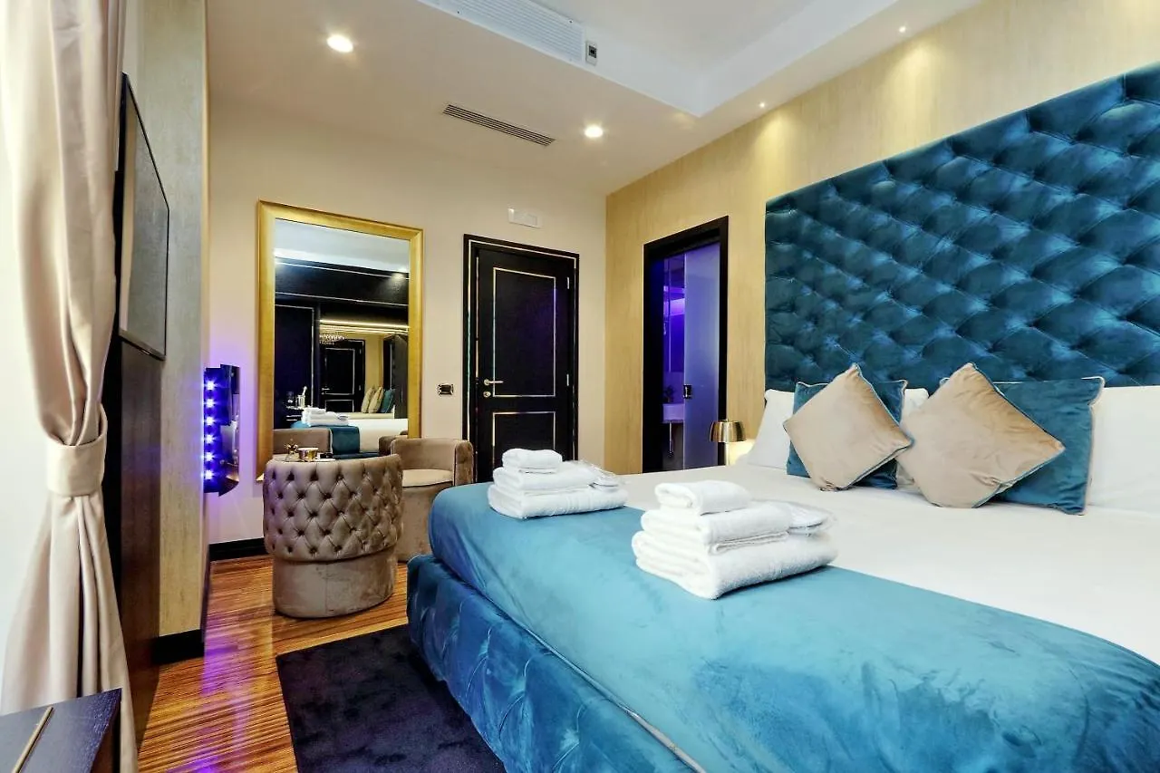 Spanish Hills Collection Luxury Suites & Jacuzzi Rome Guest house